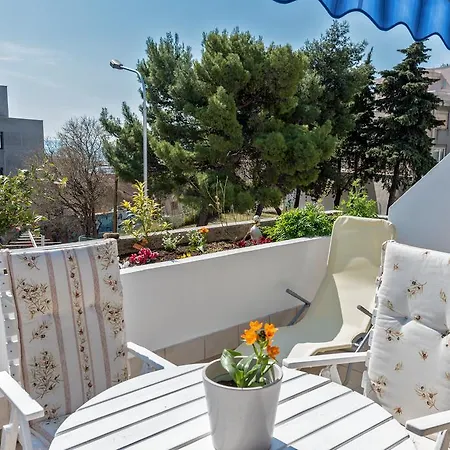 Apartment Viki Split